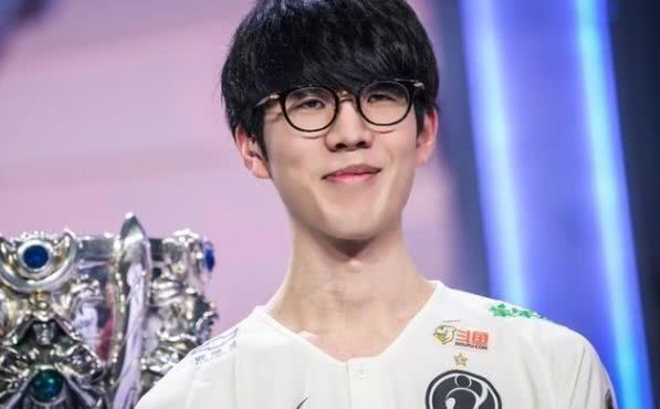 并配上每位 并配上每位